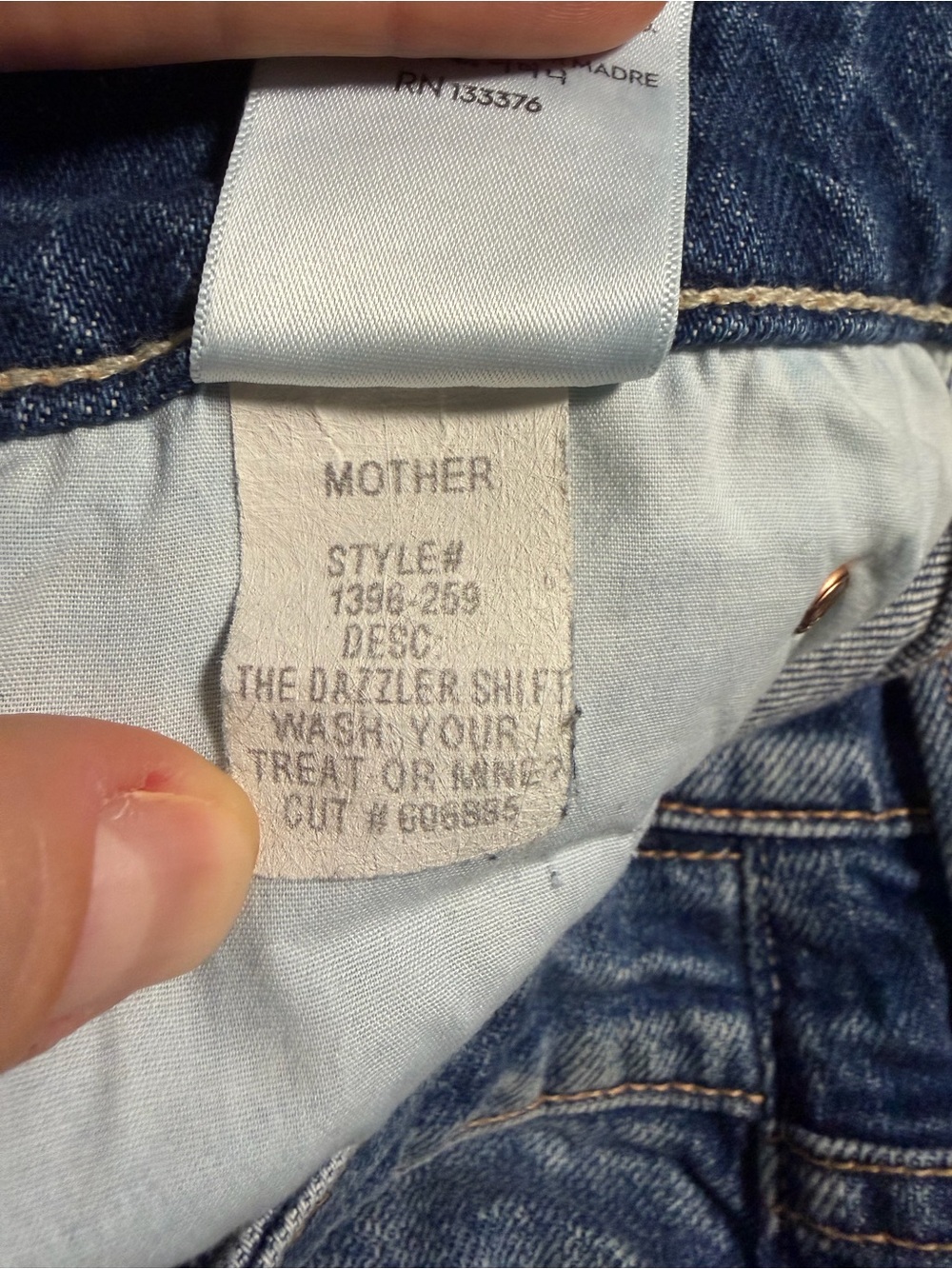 Mother The Dazzler Shift Ultra High-Rise Cropped Skinny Jeans - Picture 8 of 15